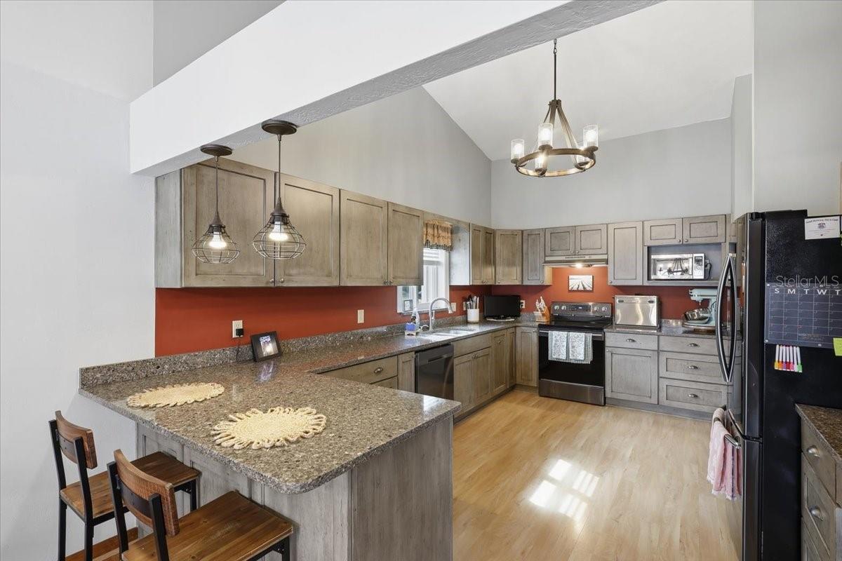 Image 10 of 61 For 918 Gallberry Court