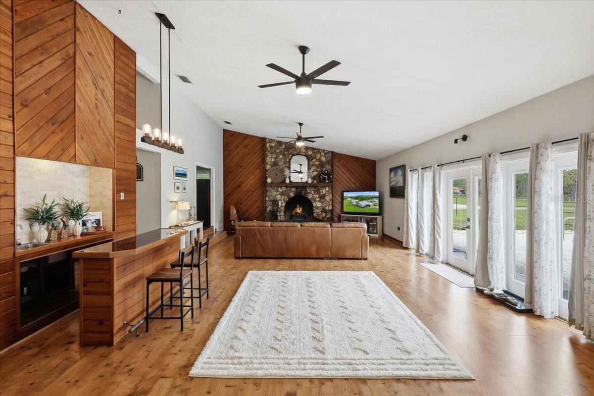 Image 21 of 61 For 918 Gallberry Court