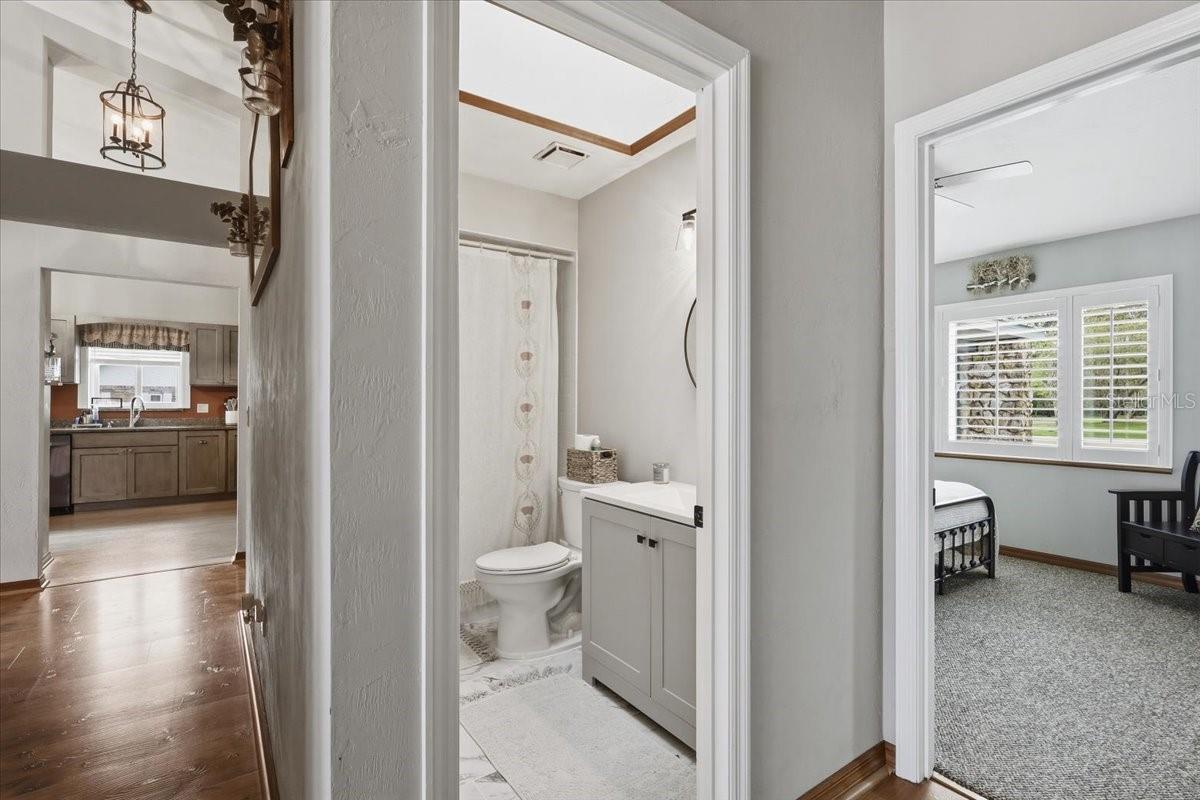 Image 28 of 61 For 918 Gallberry Court