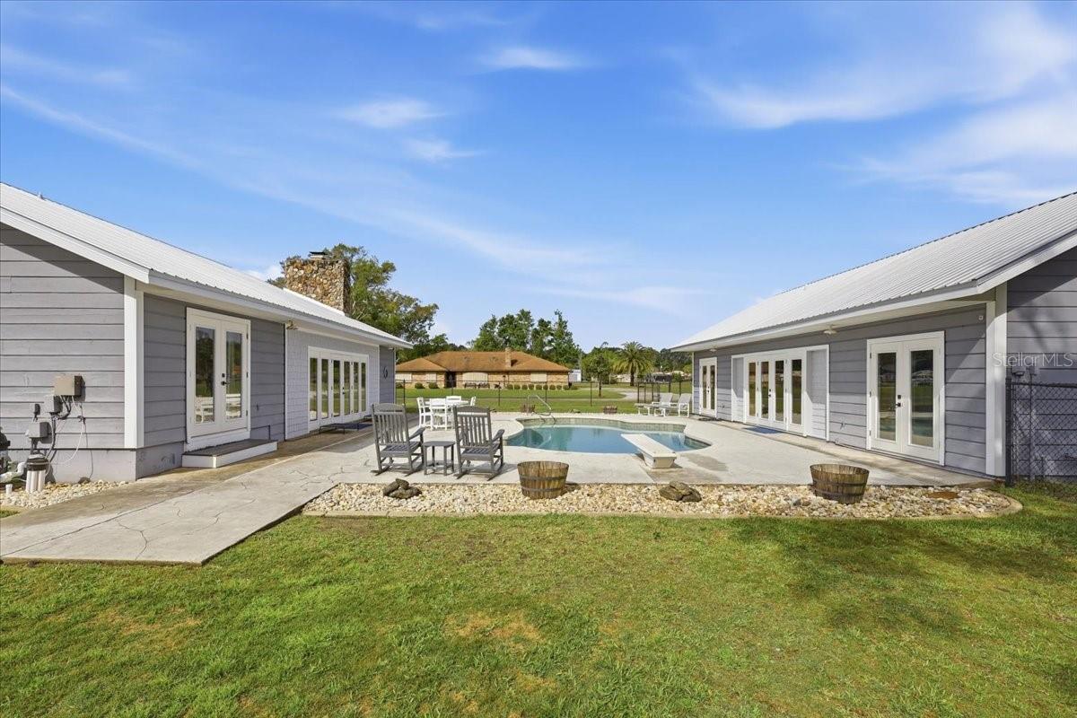 Image 33 of 61 For 918 Gallberry Court