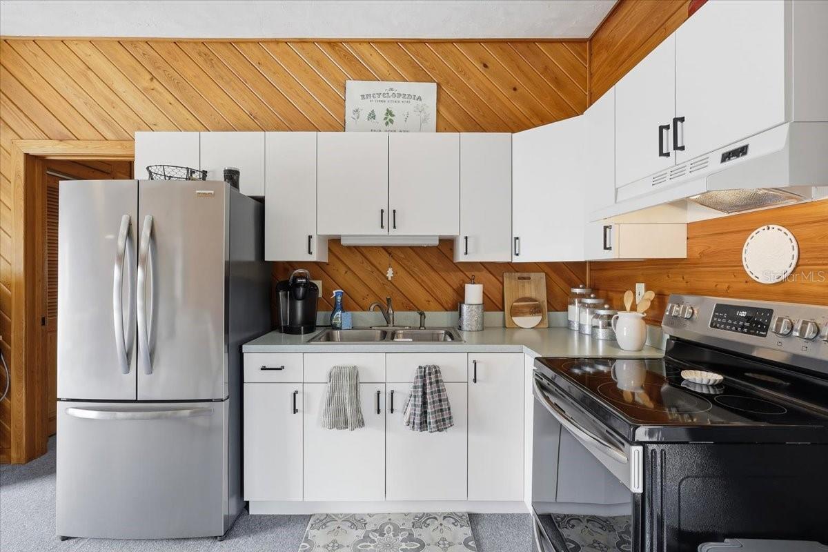 Image 37 of 61 For 918 Gallberry Court