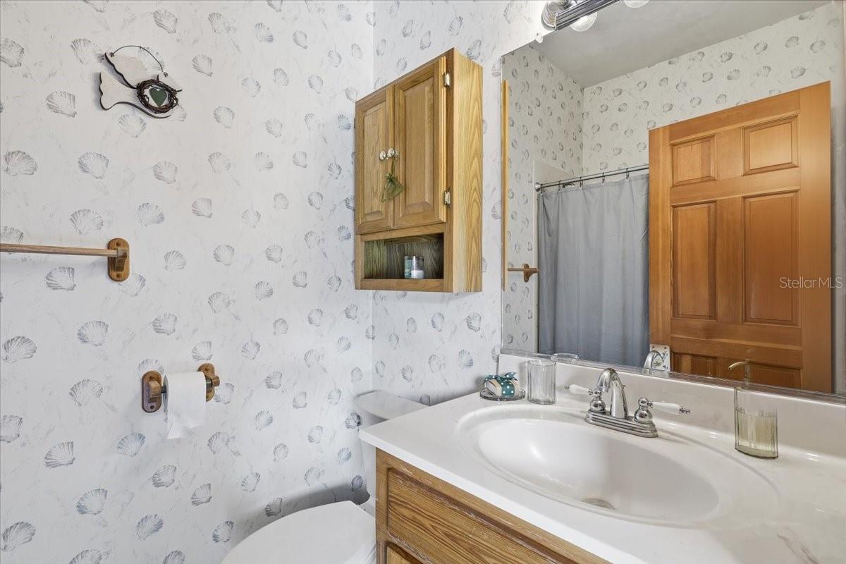 Image 43 of 61 For 918 Gallberry Court