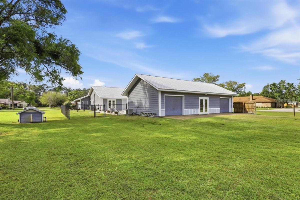 Image 47 of 61 For 918 Gallberry Court