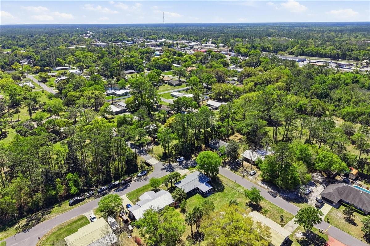 Image 18 of 31 For 600 Holden Avenue