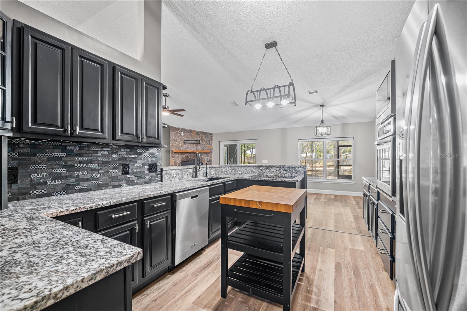 Image 31 of 68 For 2950 Kings Road