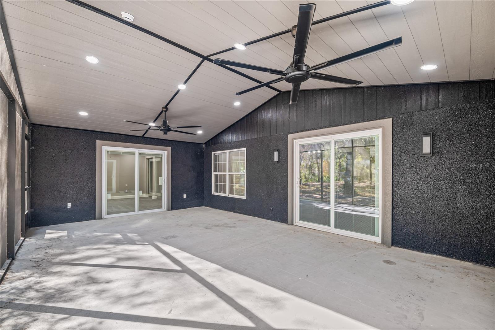 Image 44 of 68 For 2950 Kings Road