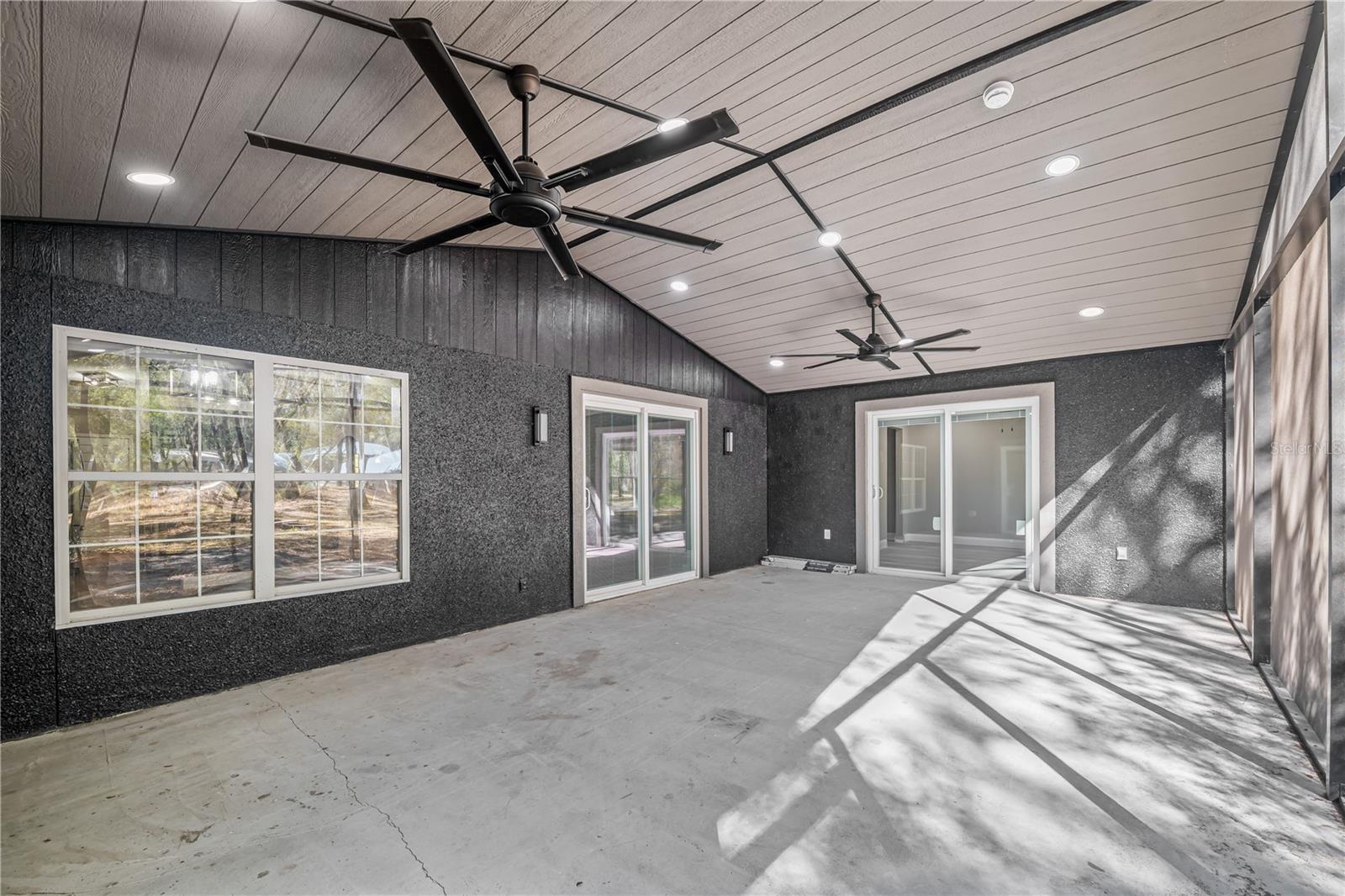 Image 45 of 68 For 2950 Kings Road