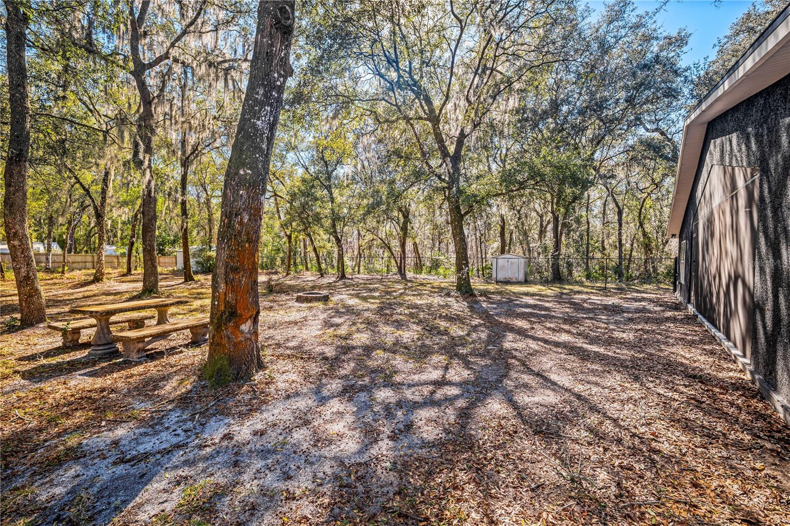 Image 49 of 68 For 2950 Kings Road