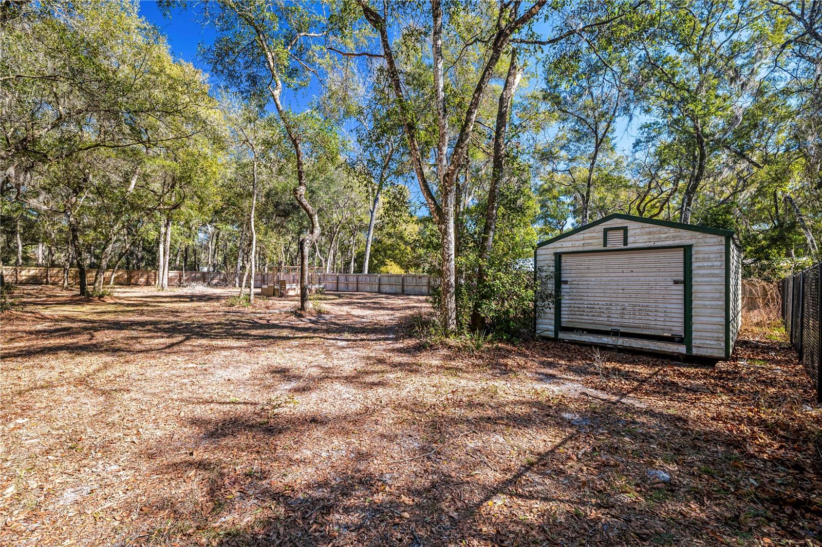 Image 51 of 68 For 2950 Kings Road