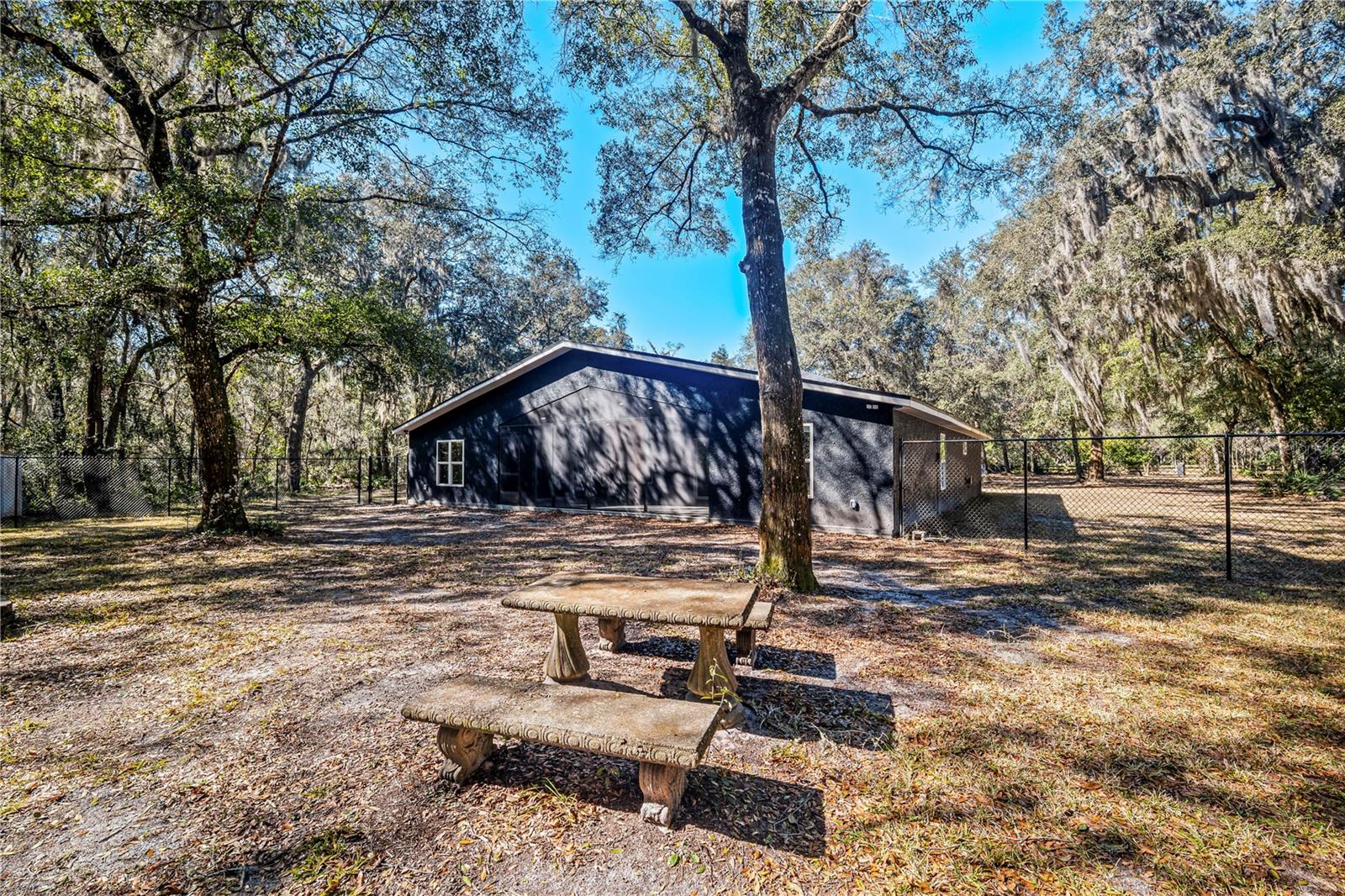 Image 53 of 68 For 2950 Kings Road