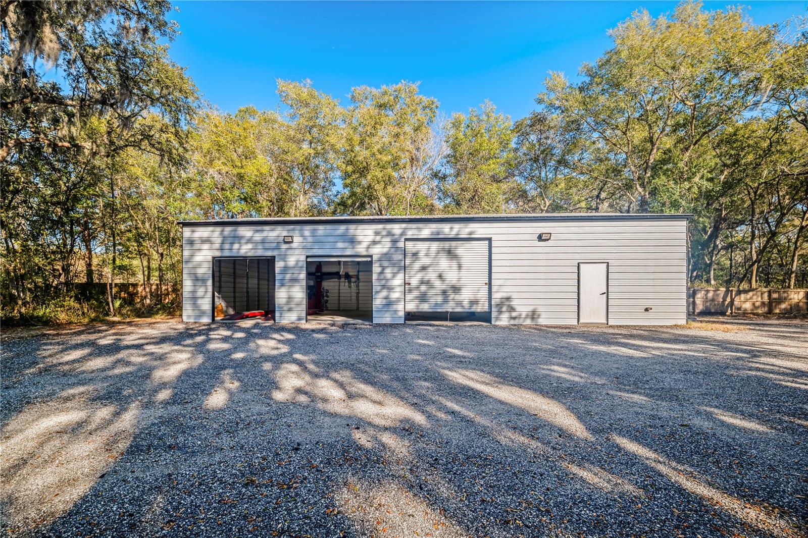 Image 54 of 68 For 2950 Kings Road