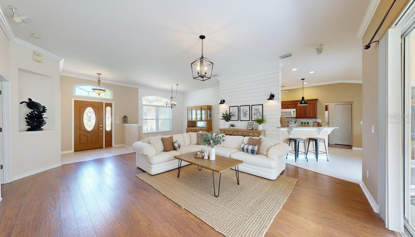 Image 15 of 40 For 12 Ormond Green Boulevard