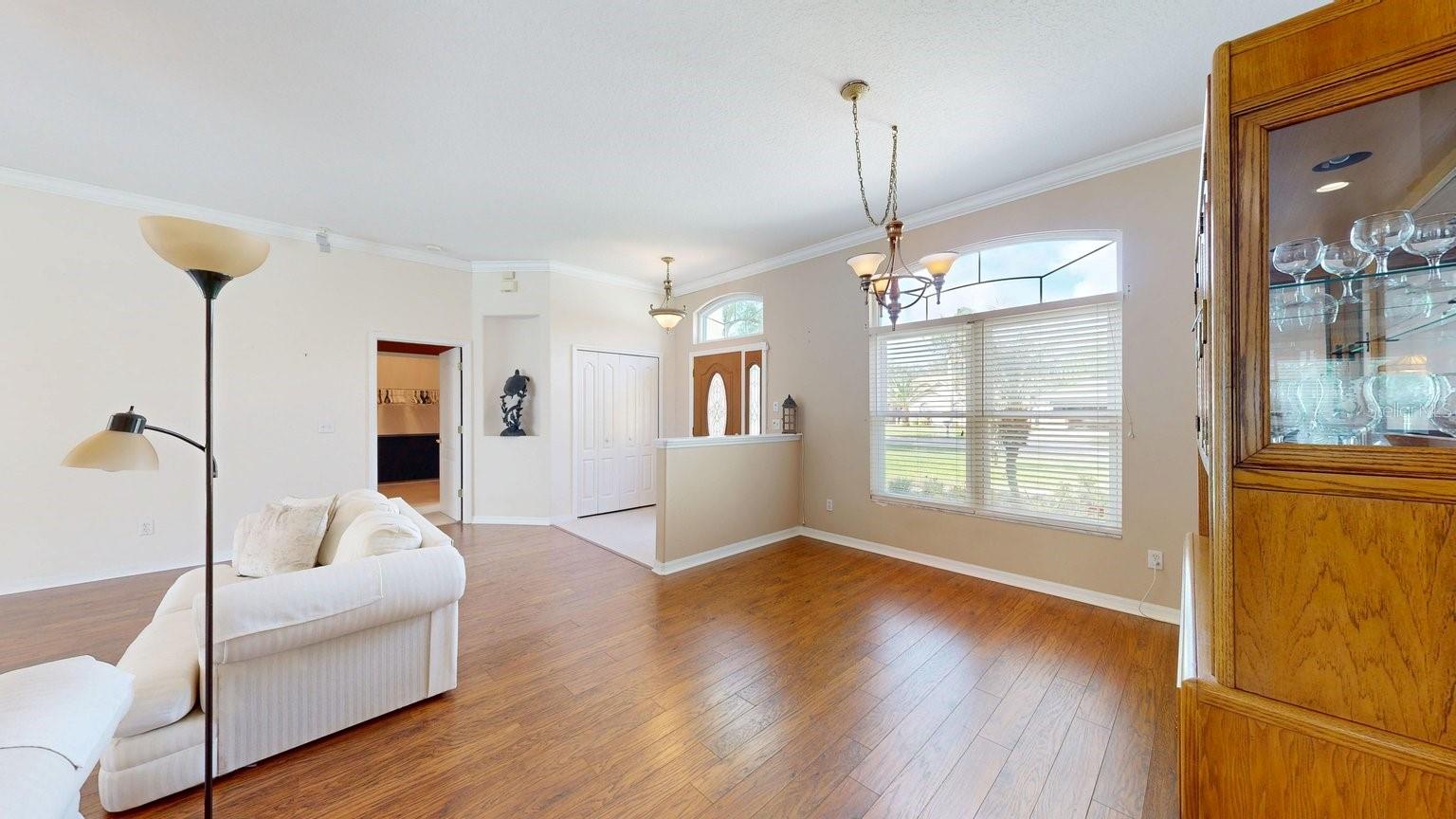 Image 18 of 40 For 12 Ormond Green Boulevard