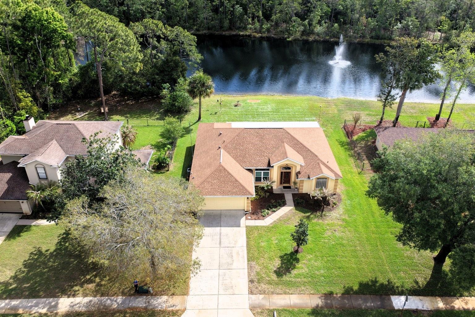 Image 2 of 40 For 12 Ormond Green Boulevard