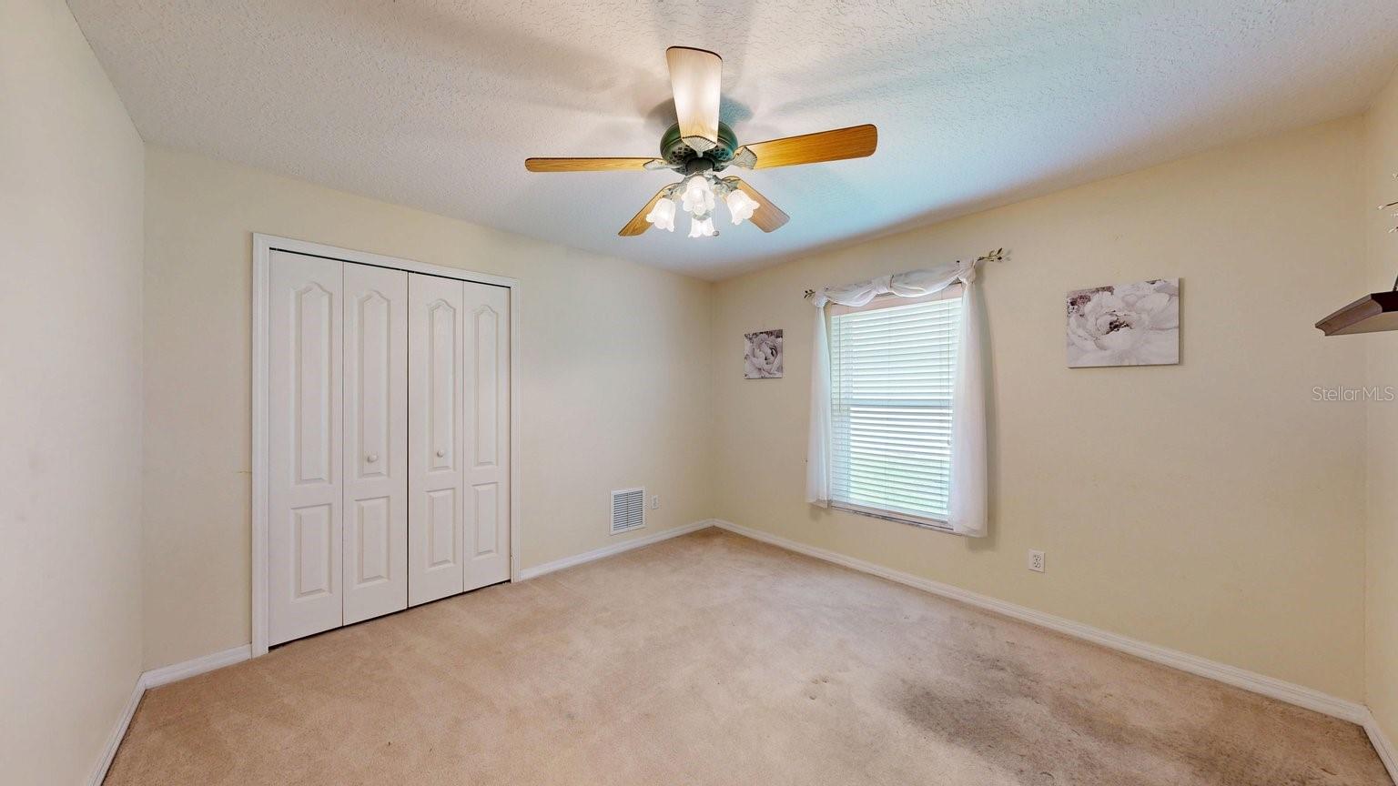 Image 29 of 40 For 12 Ormond Green Boulevard