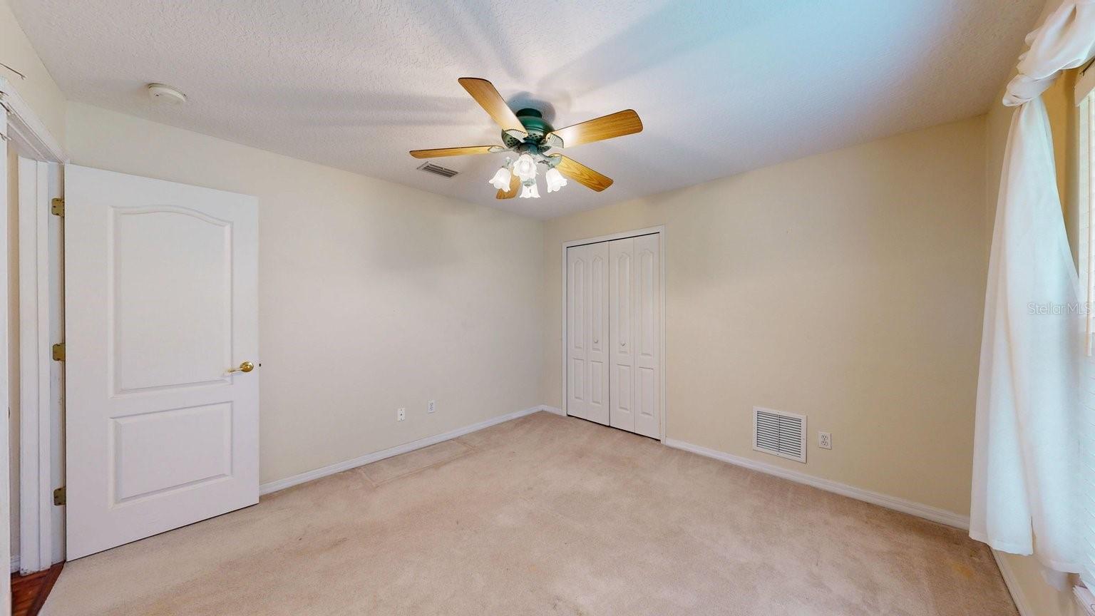 Image 31 of 40 For 12 Ormond Green Boulevard