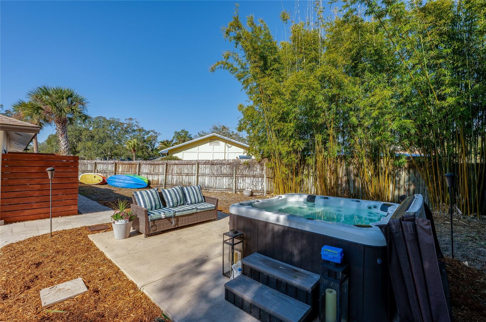 Image 34 of 61 For 871 Lindenwood Circle E