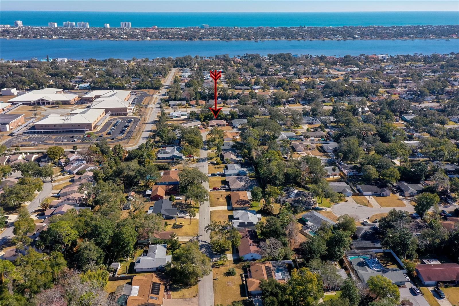 Image 50 of 61 For 871 Lindenwood Circle E