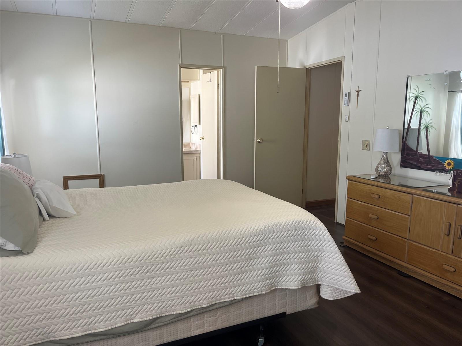 Image 20 of 58 For 4 Windward Drive