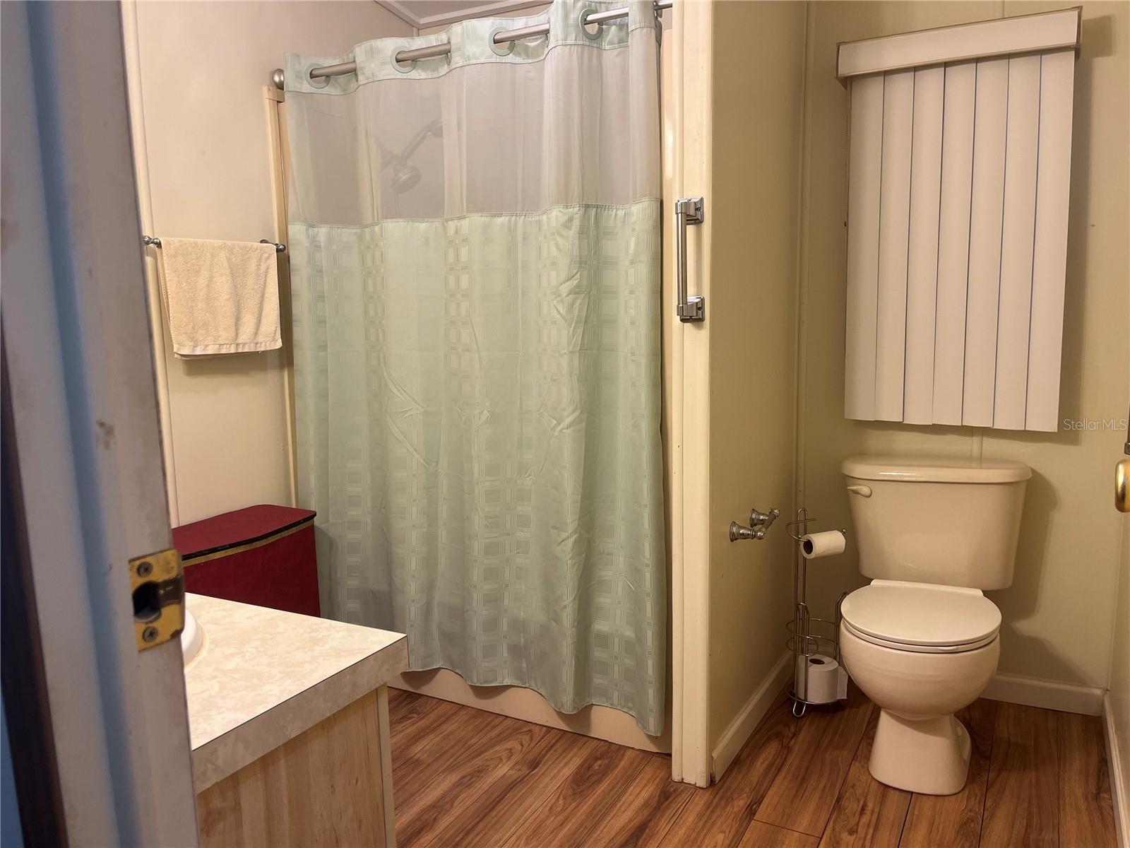 Image 26 of 58 For 4 Windward Drive