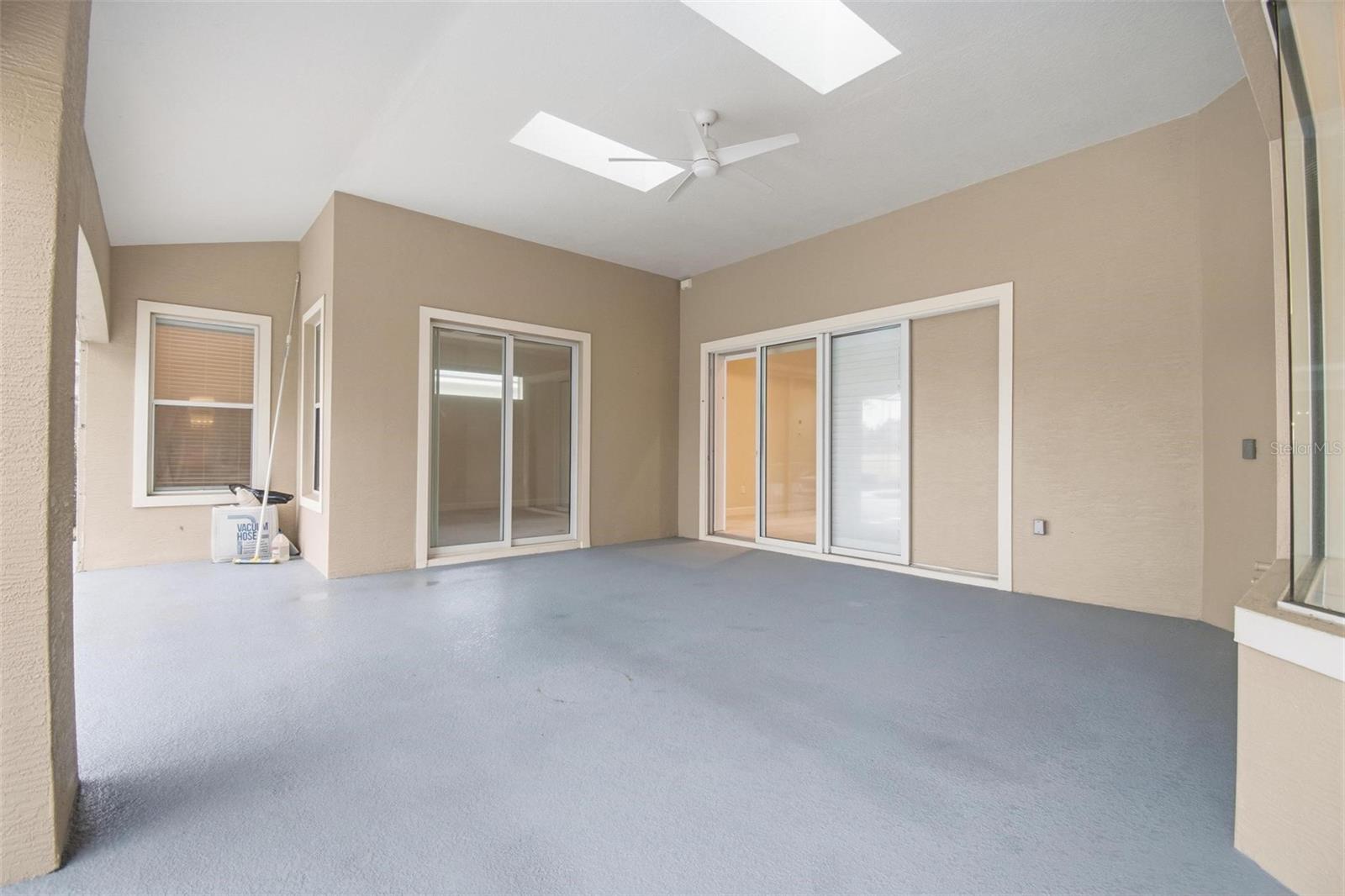 Image 32 of 48 For 21 Eastlake Drive