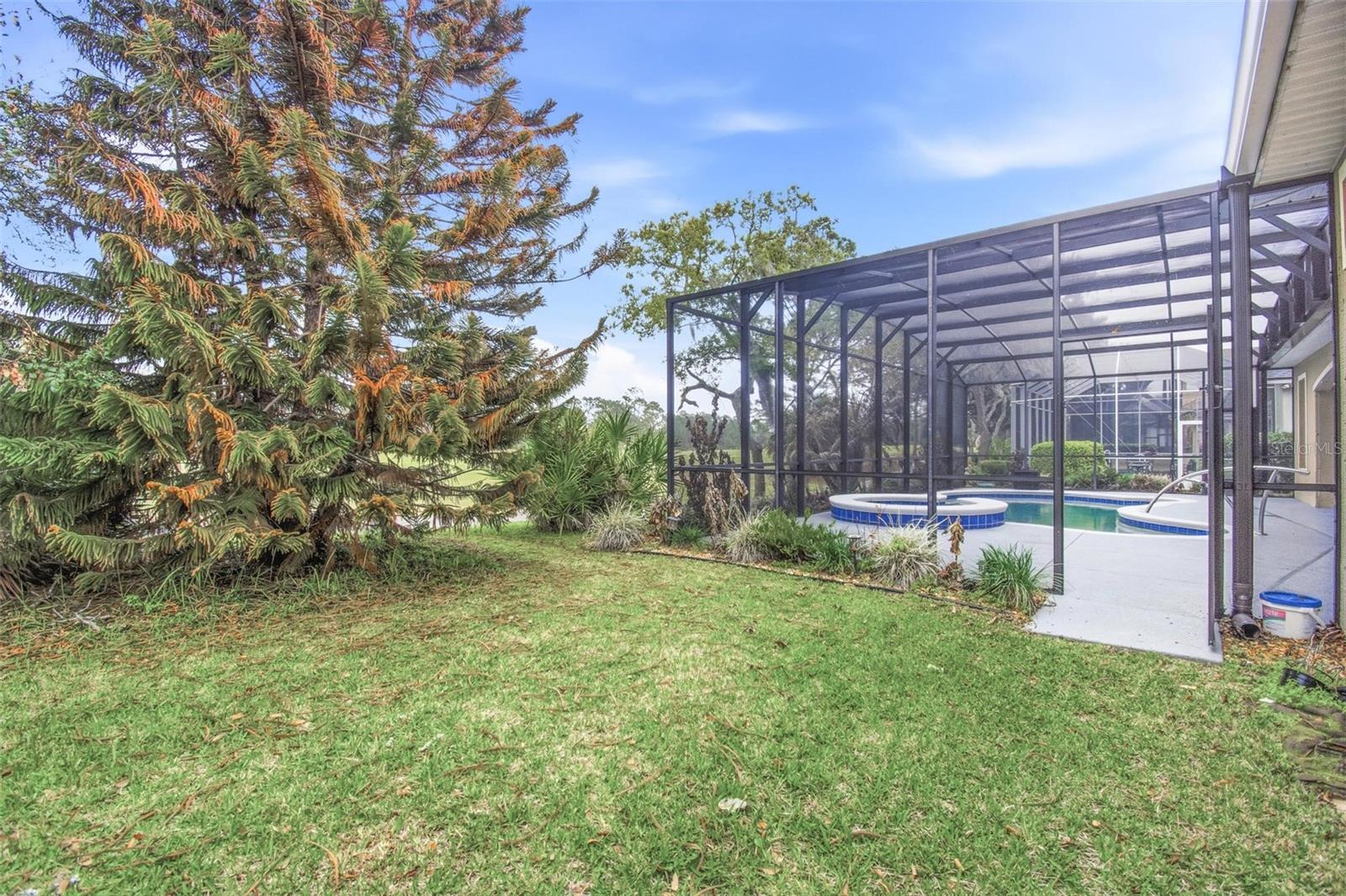 Image 37 of 48 For 21 Eastlake Drive