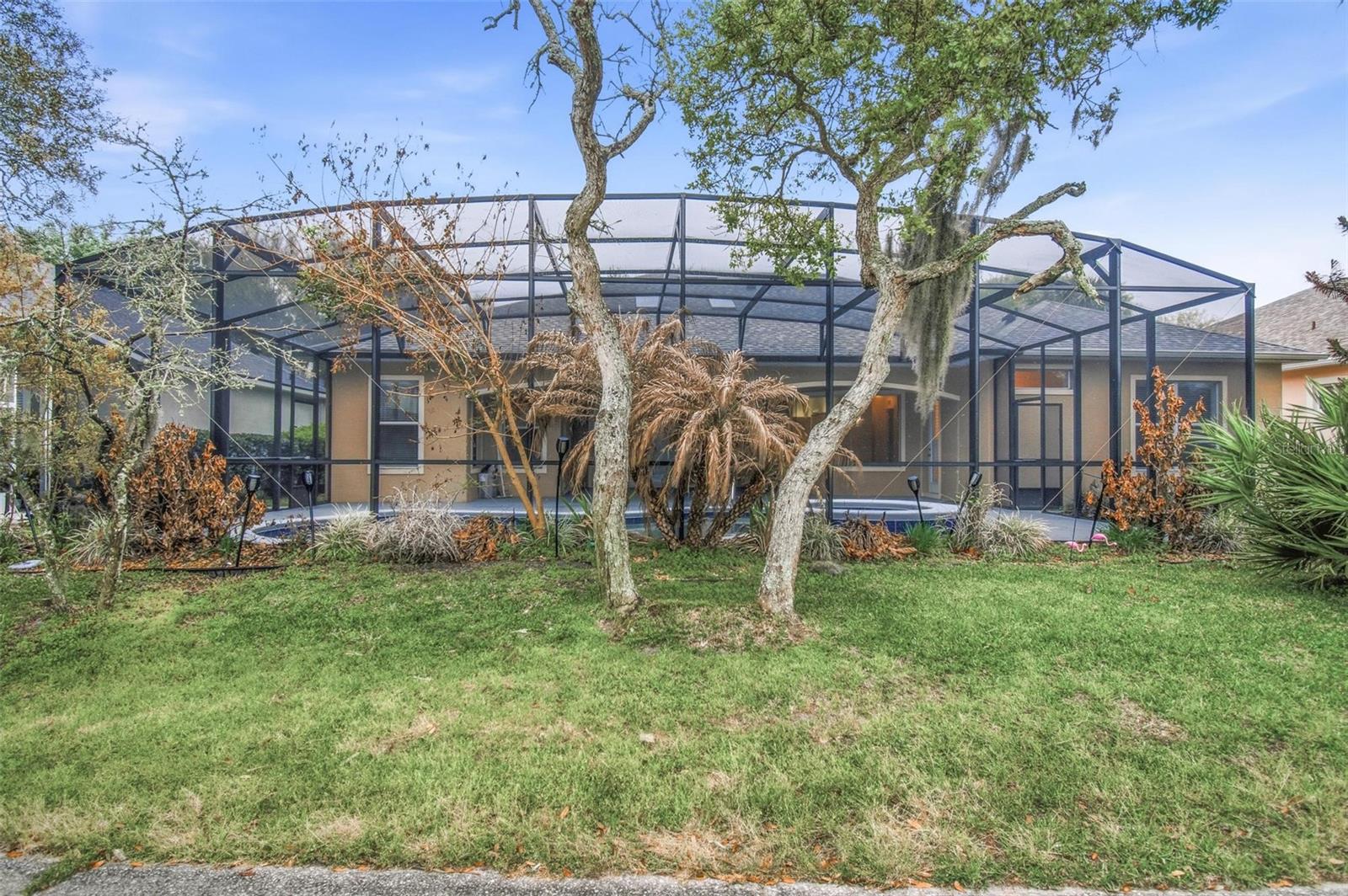 Image 38 of 48 For 21 Eastlake Drive