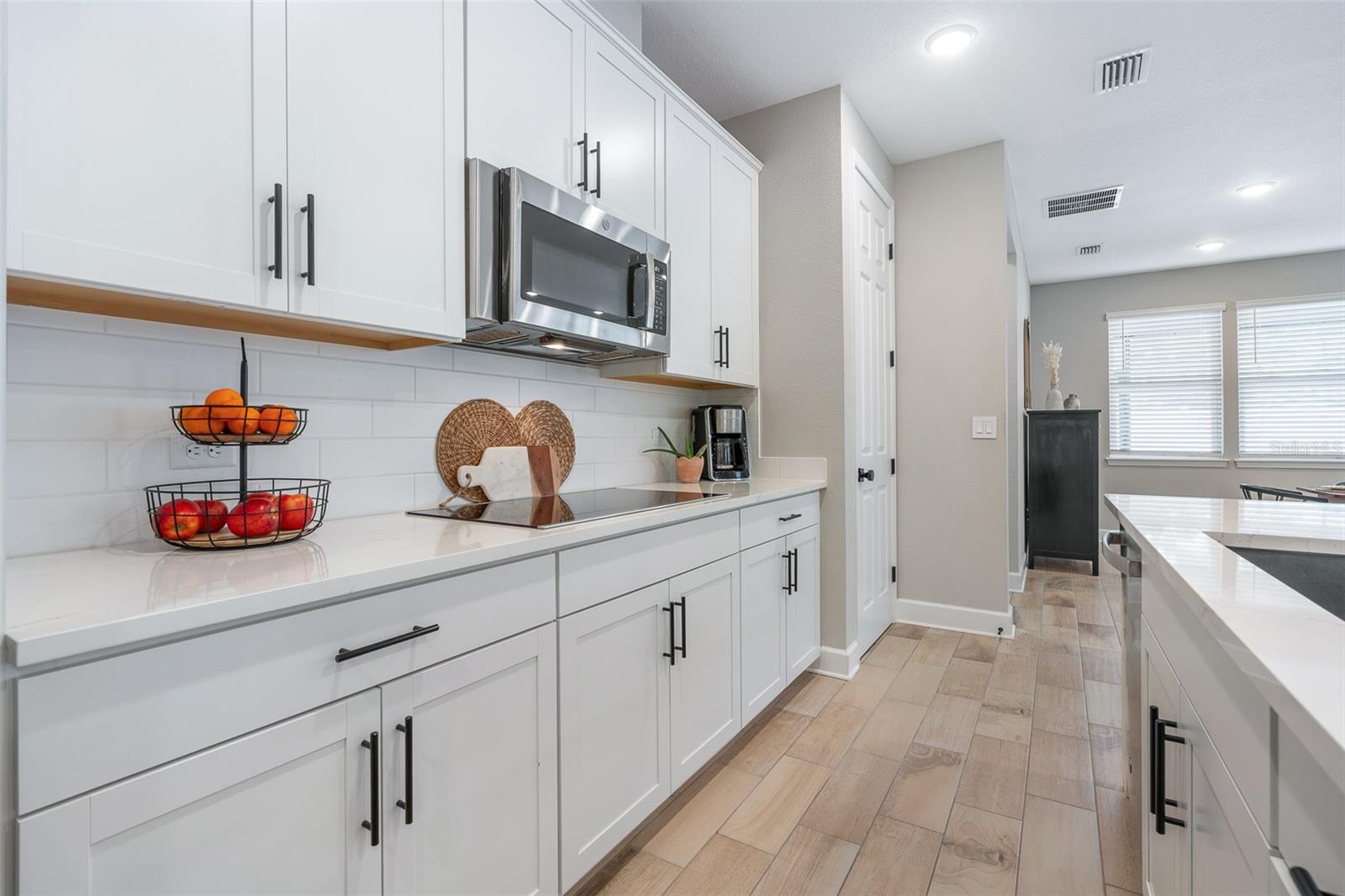 Image 23 of 60 For 46 Moana Court S