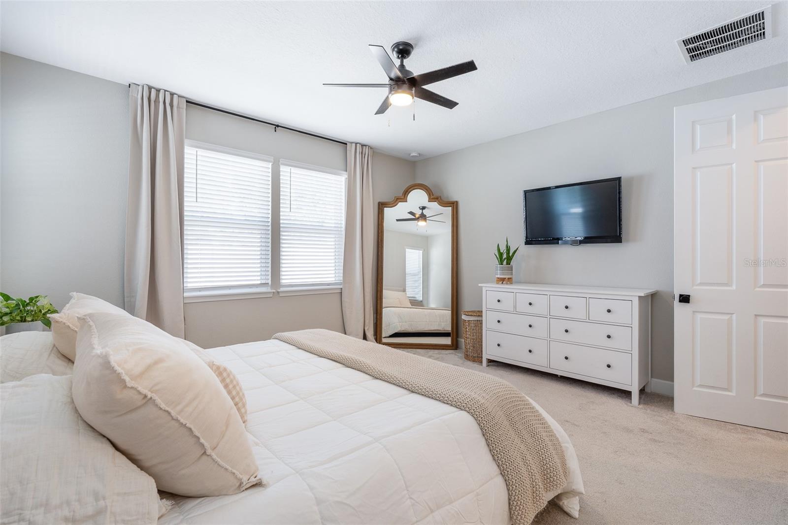 Image 30 of 60 For 46 Moana Court S