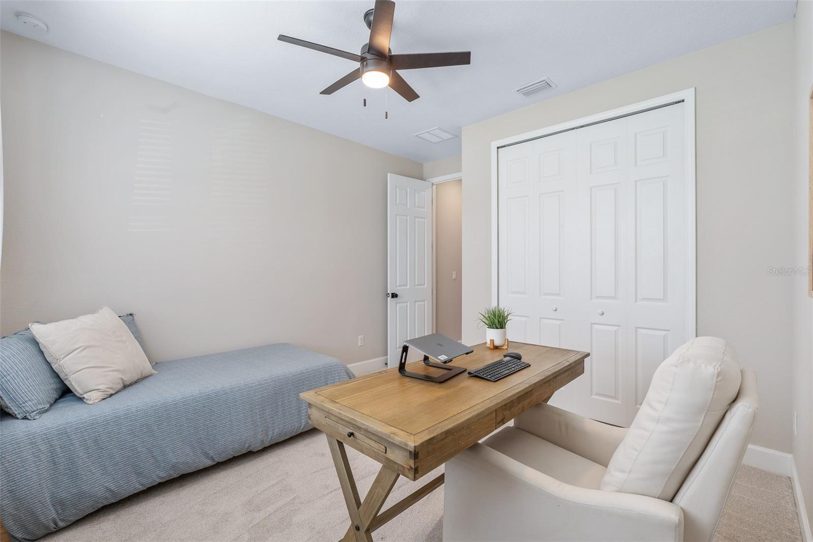 Image 43 of 60 For 46 Moana Court S