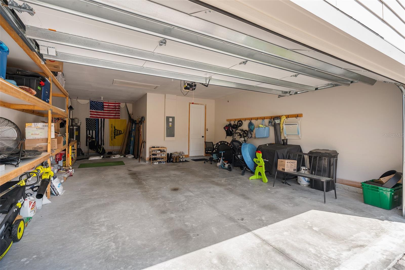 Image 53 of 60 For 46 Moana Court S