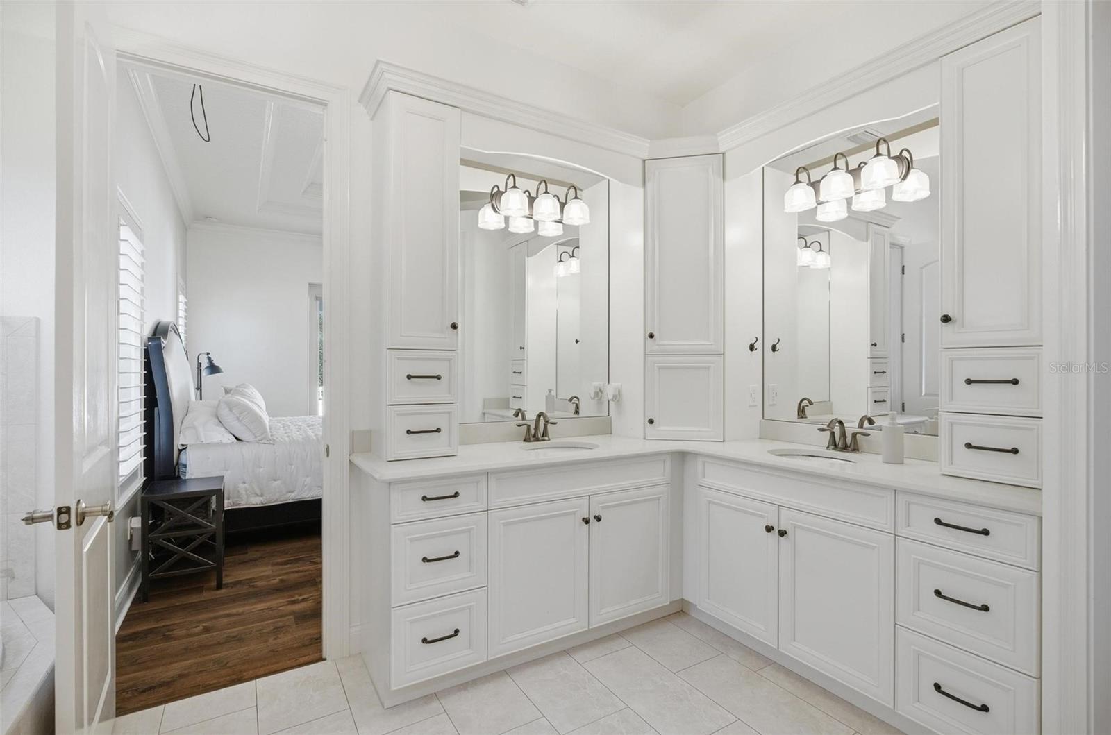 Image 44 of 53 For 4105 Piute Lane