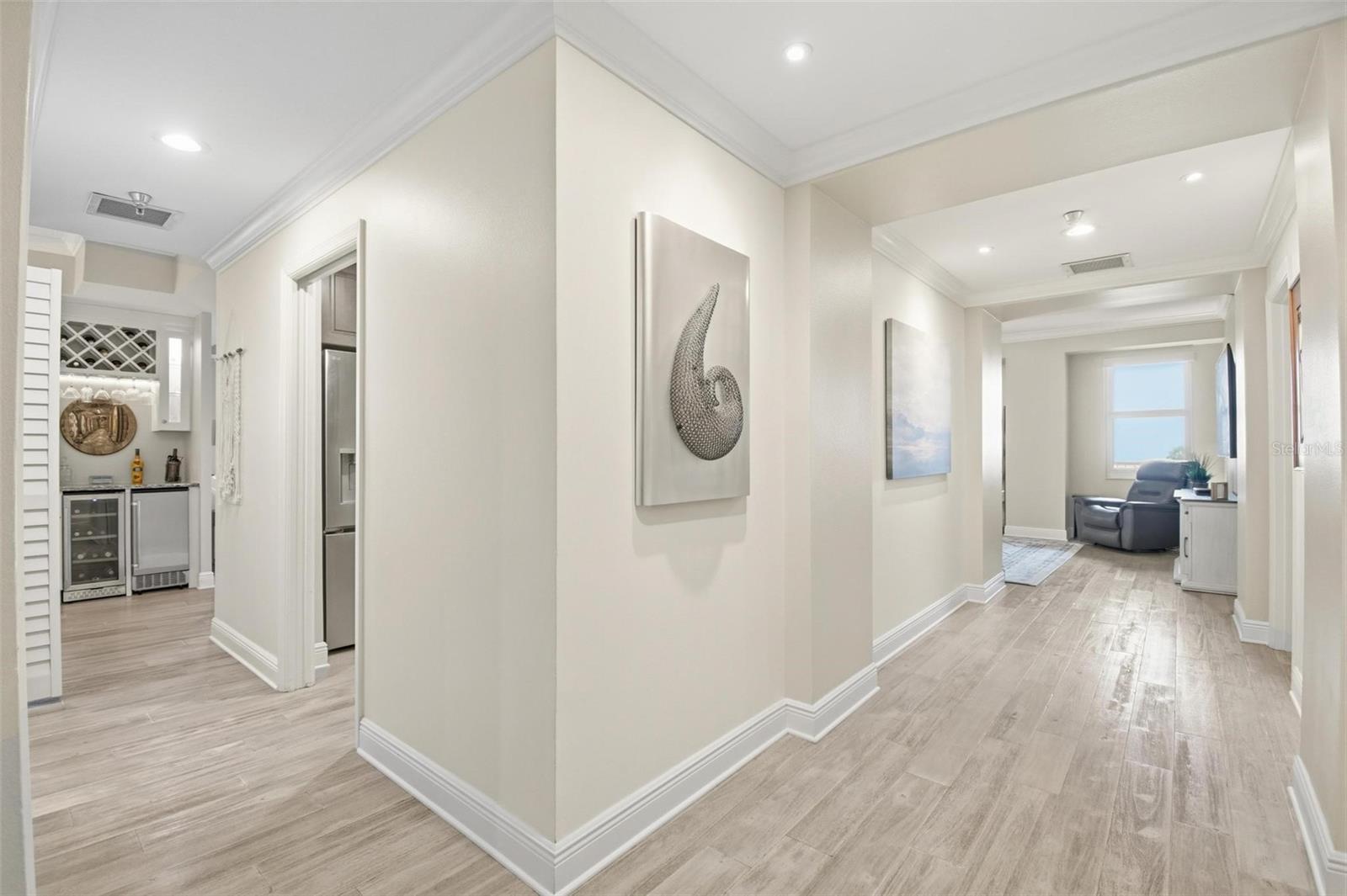 Image 11 of 67 For 11 Avenue De La Mer 1101