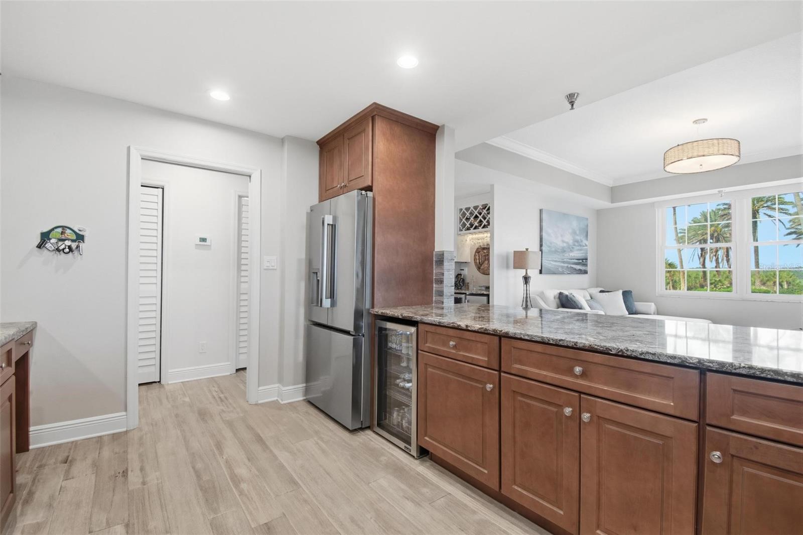 Image 31 of 67 For 11 Avenue De La Mer 1101