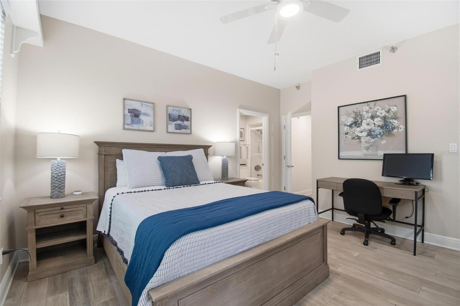 Image 6 of 67 For 11 Avenue De La Mer 1101