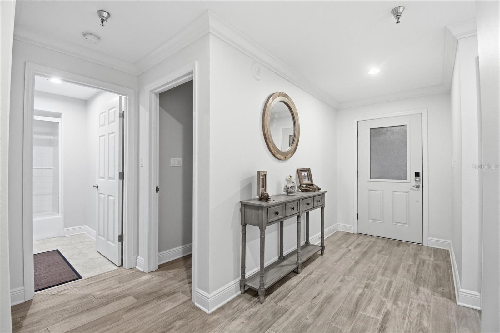 Image 8 of 67 For 11 Avenue De La Mer 1101