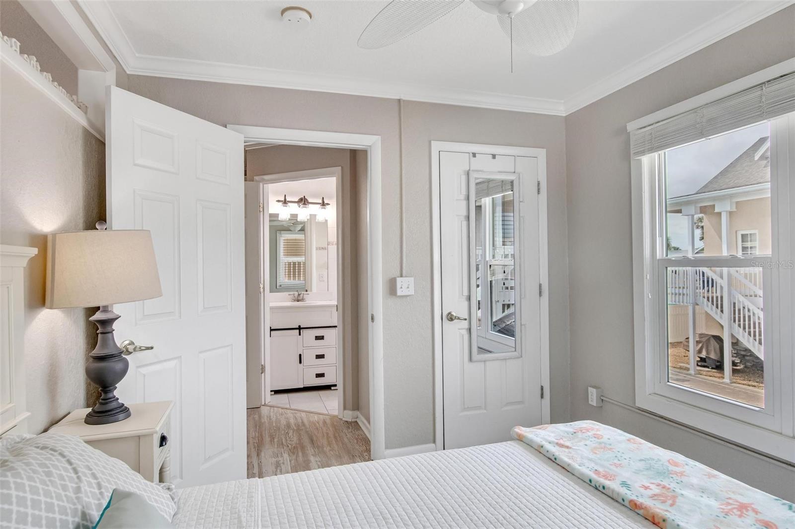 Image 15 of 25 For 301 Central Avenue 5