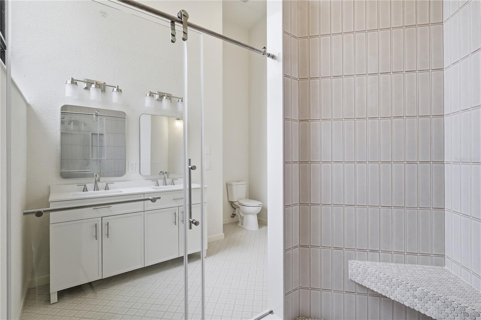 Image 27 of 55 For 15 Cedarfield Court