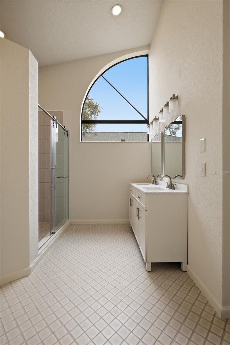 Image 28 of 55 For 15 Cedarfield Court