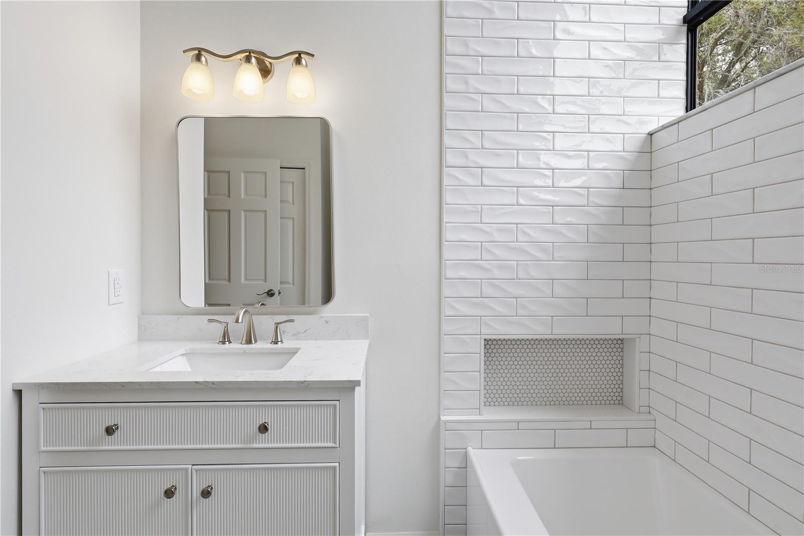 Image 34 of 55 For 15 Cedarfield Court