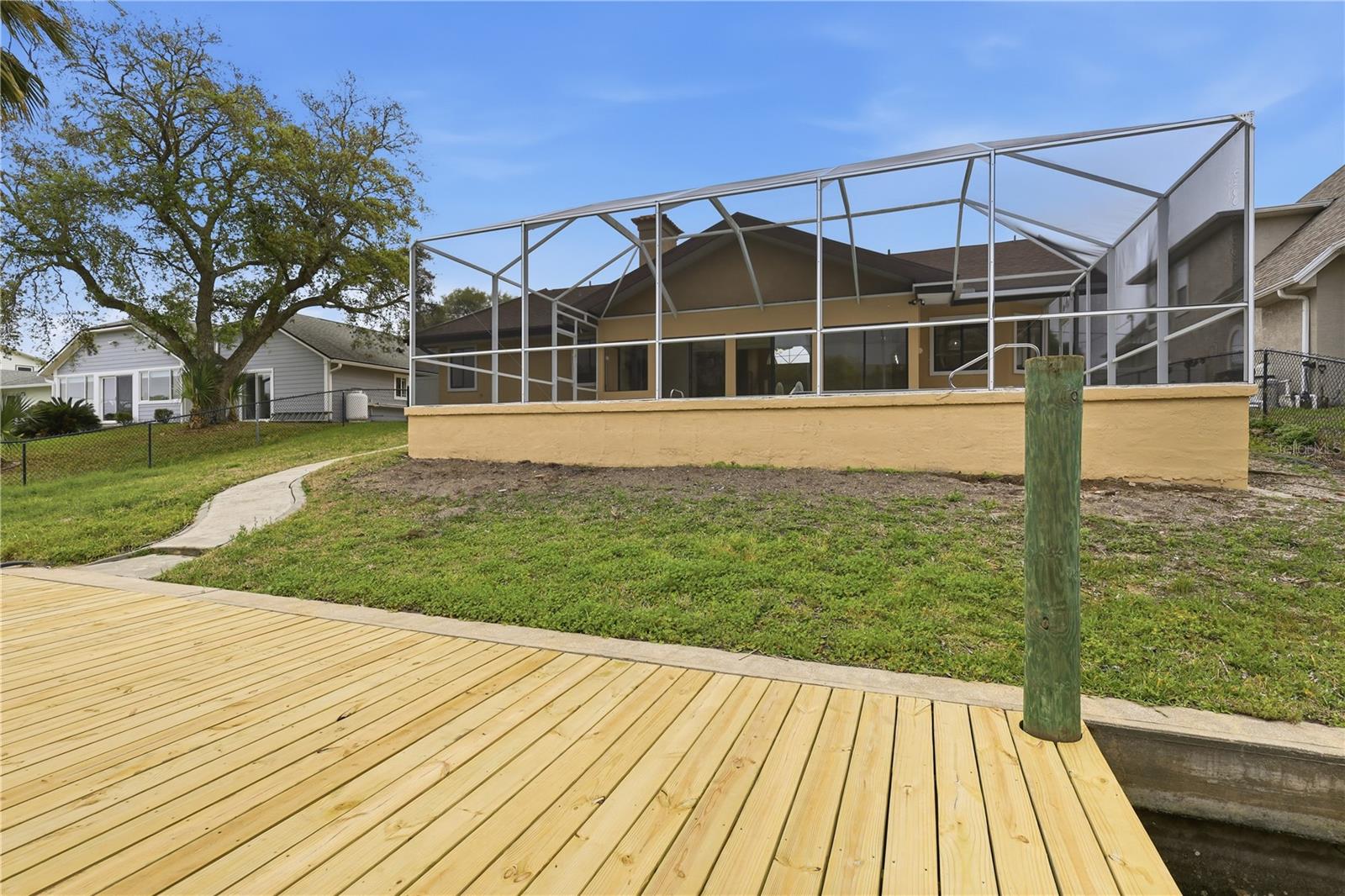 Image 45 of 55 For 15 Cedarfield Court