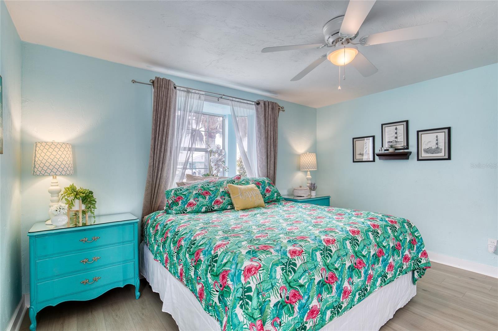 Image 16 of 36 For 4 Ocean Shore Drive