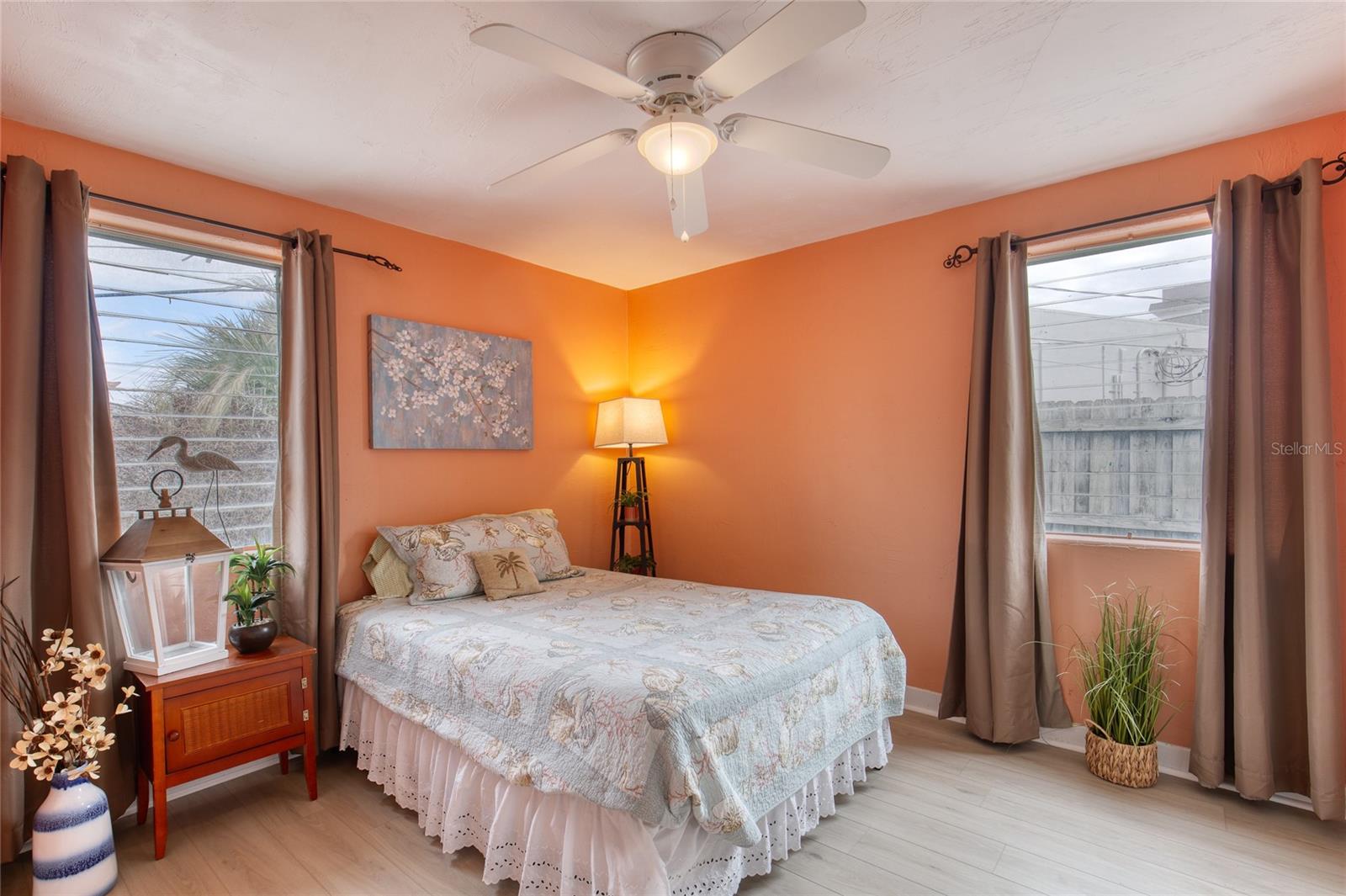 Image 17 of 36 For 4 Ocean Shore Drive