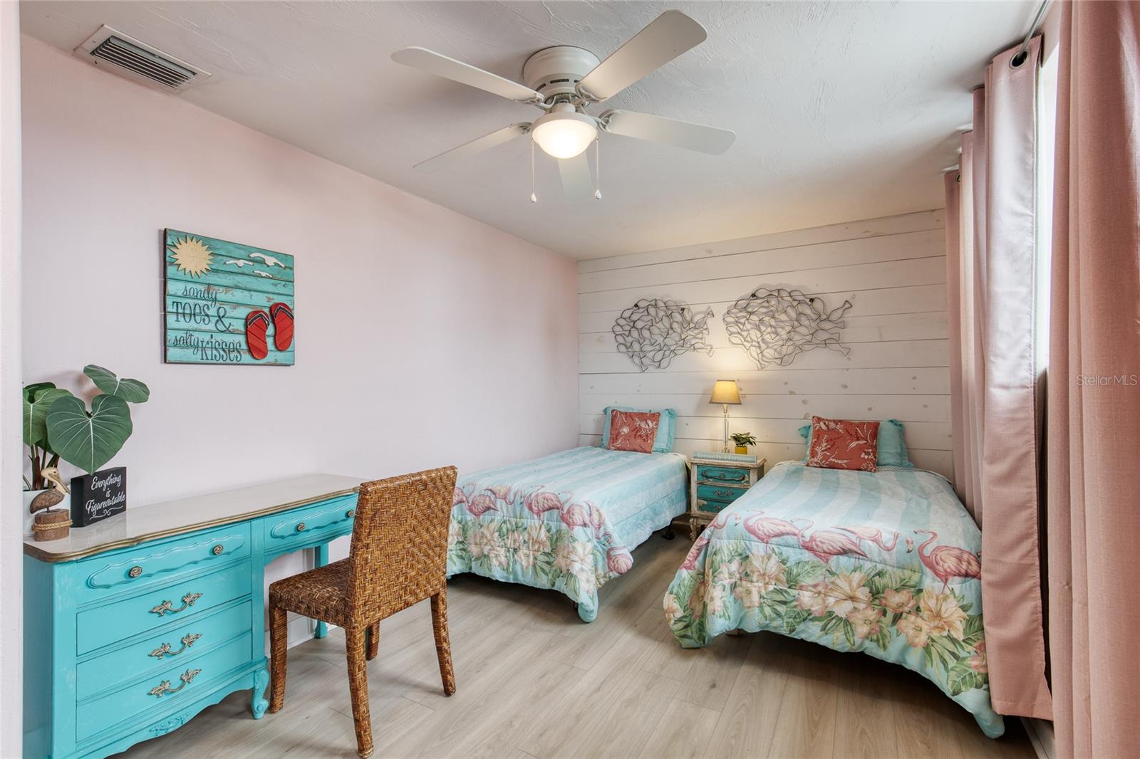 Image 20 of 36 For 4 Ocean Shore Drive