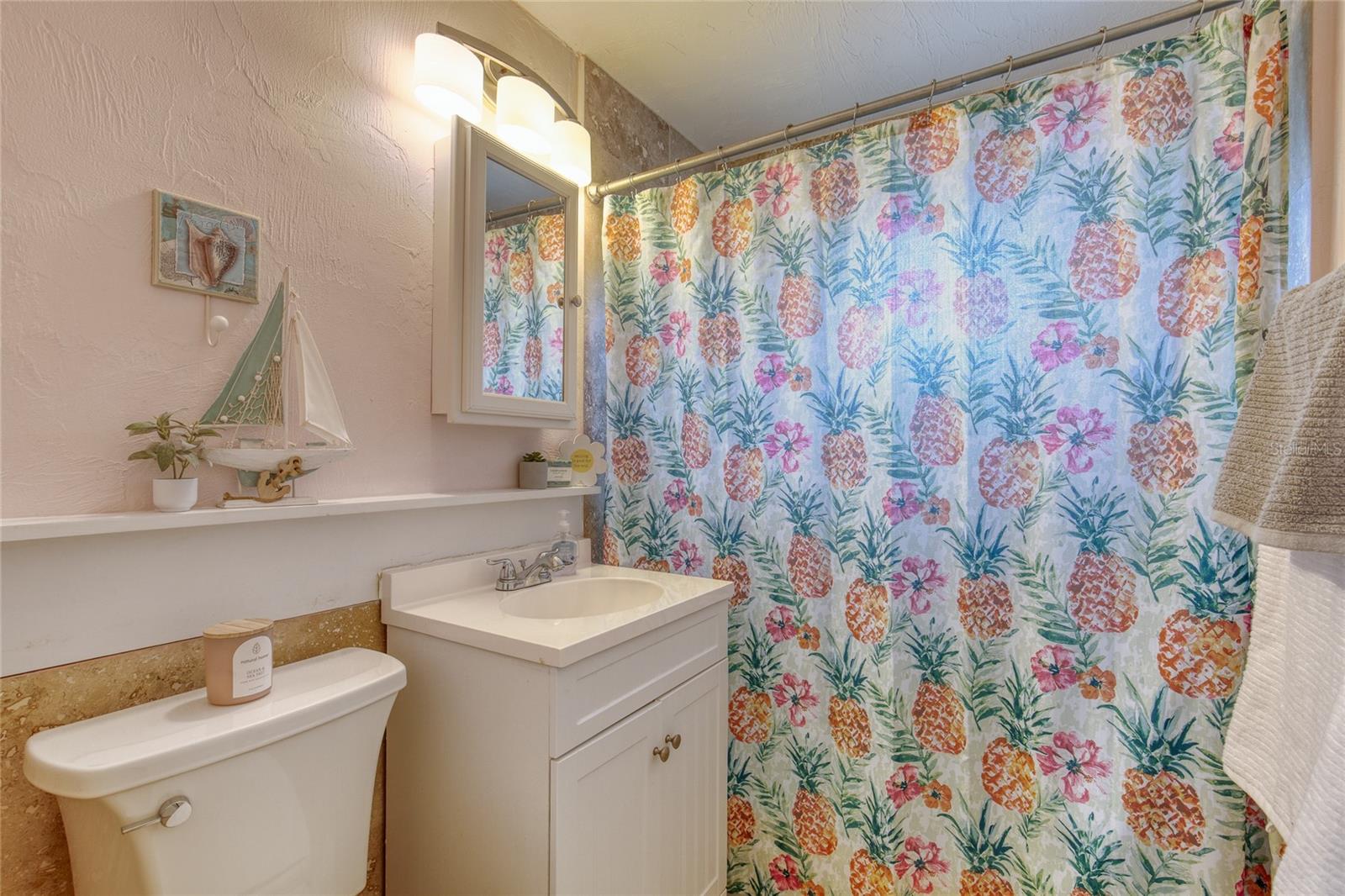 Image 22 of 36 For 4 Ocean Shore Drive