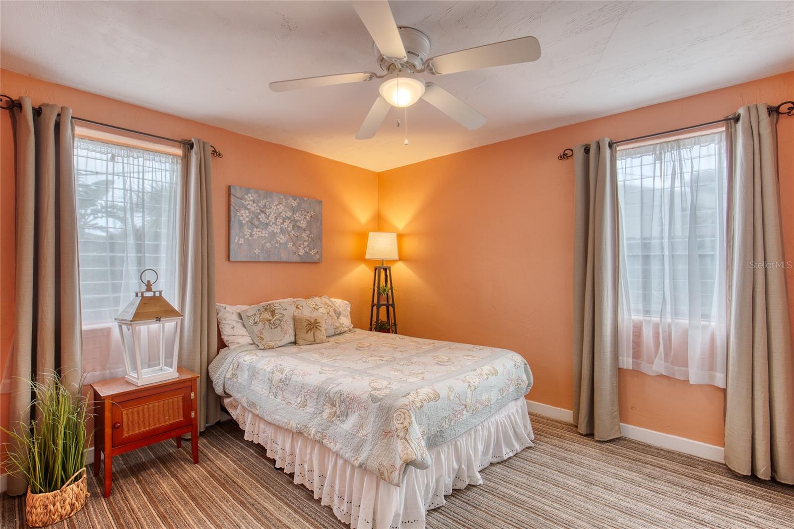 Image 26 of 36 For 4 Ocean Shore Drive