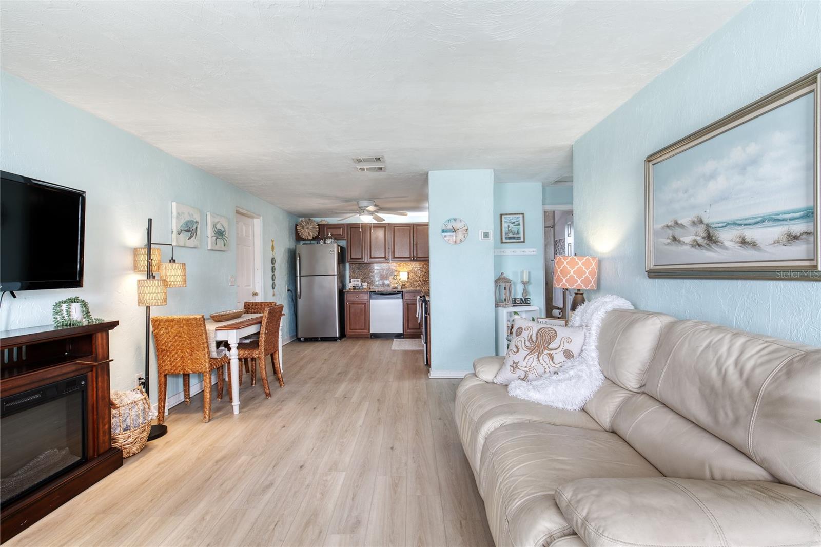 Image 5 of 36 For 4 Ocean Shore Drive