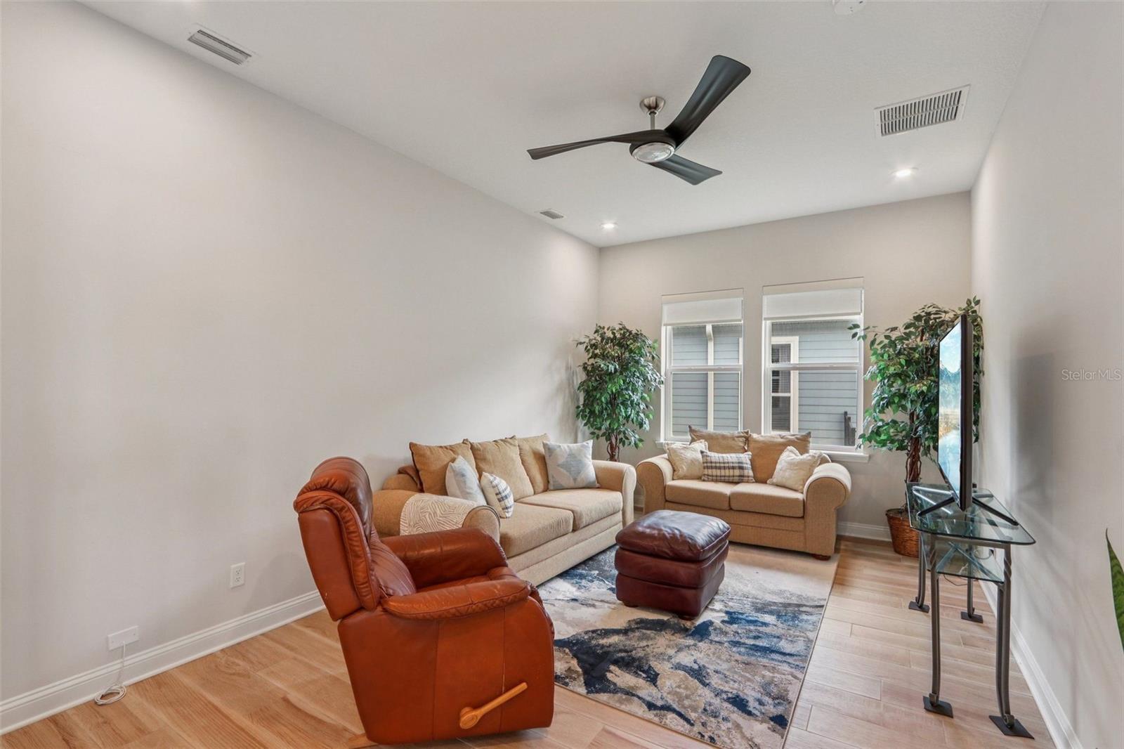 Image 33 of 61 For 46 Iris Creek Drive