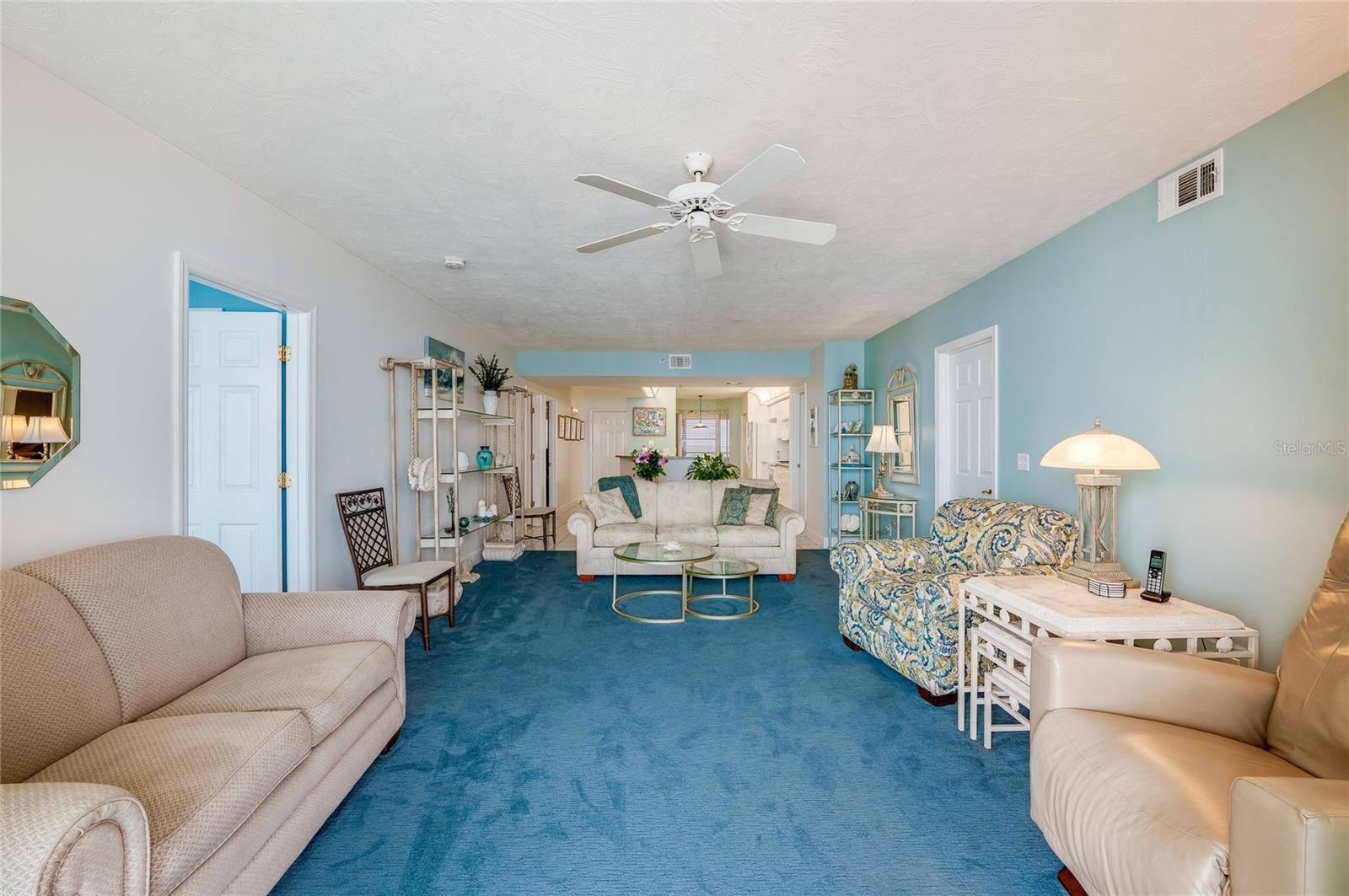Image 15 of 35 For 4565 Atlantic Avenue 5407