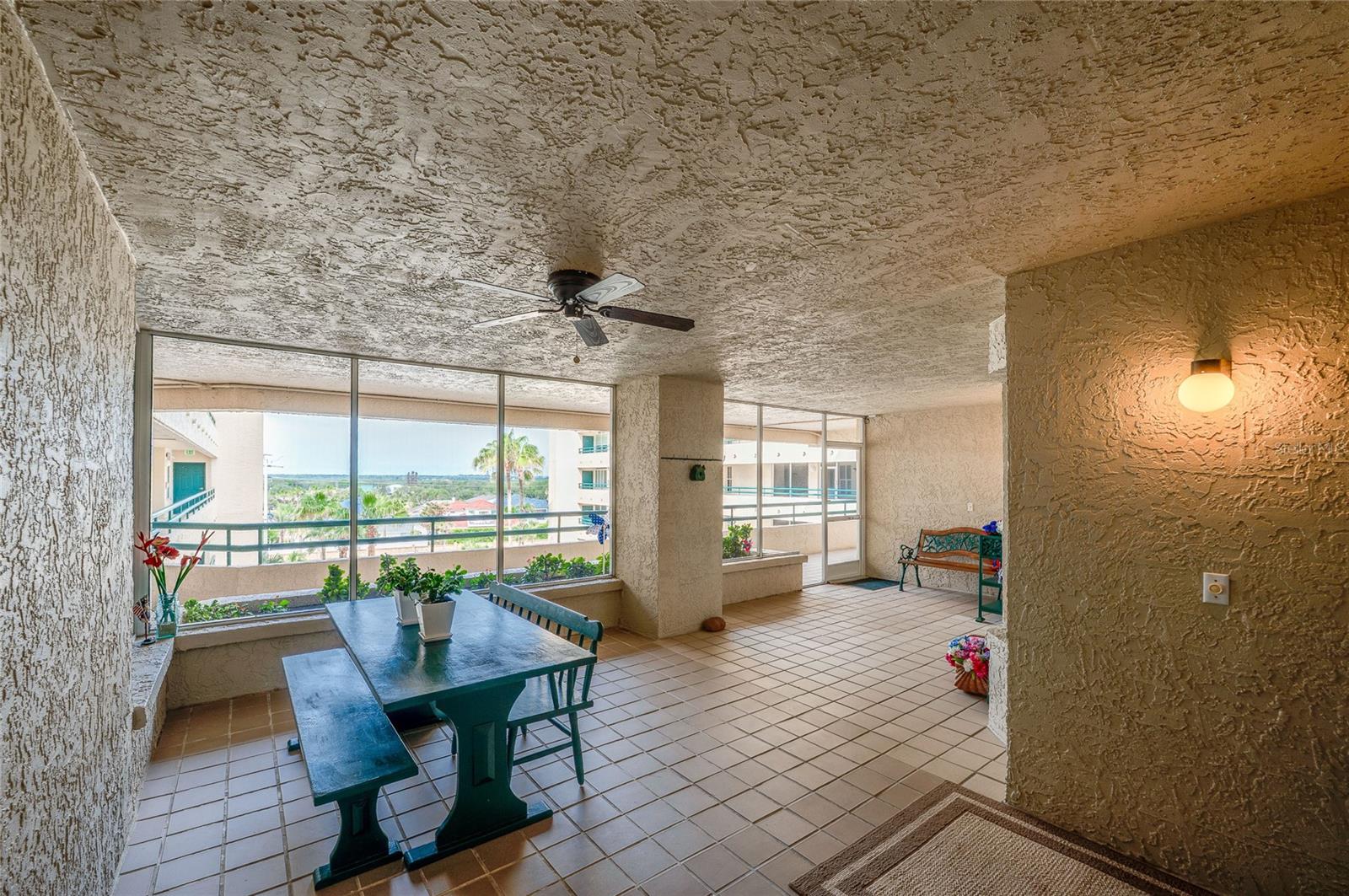 Image 4 of 35 For 4565 Atlantic Avenue 5407